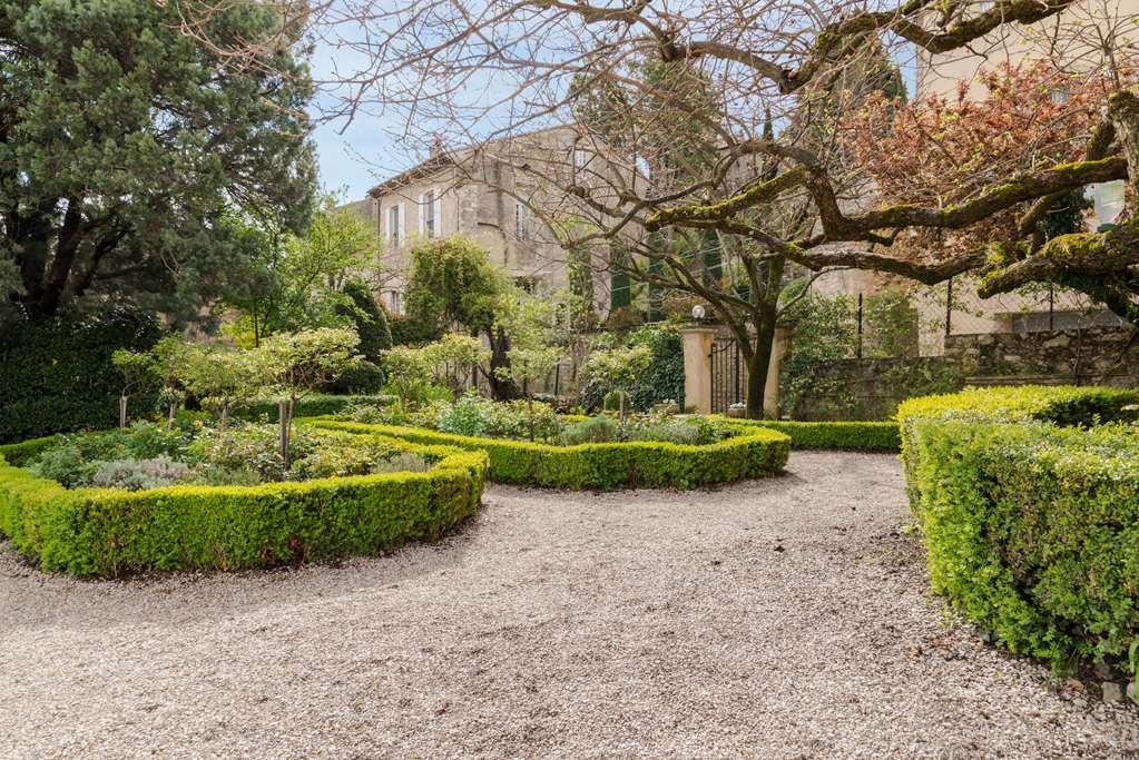 Hostellerie Le Beffroi Vaison-la-Romaine Exterior photo