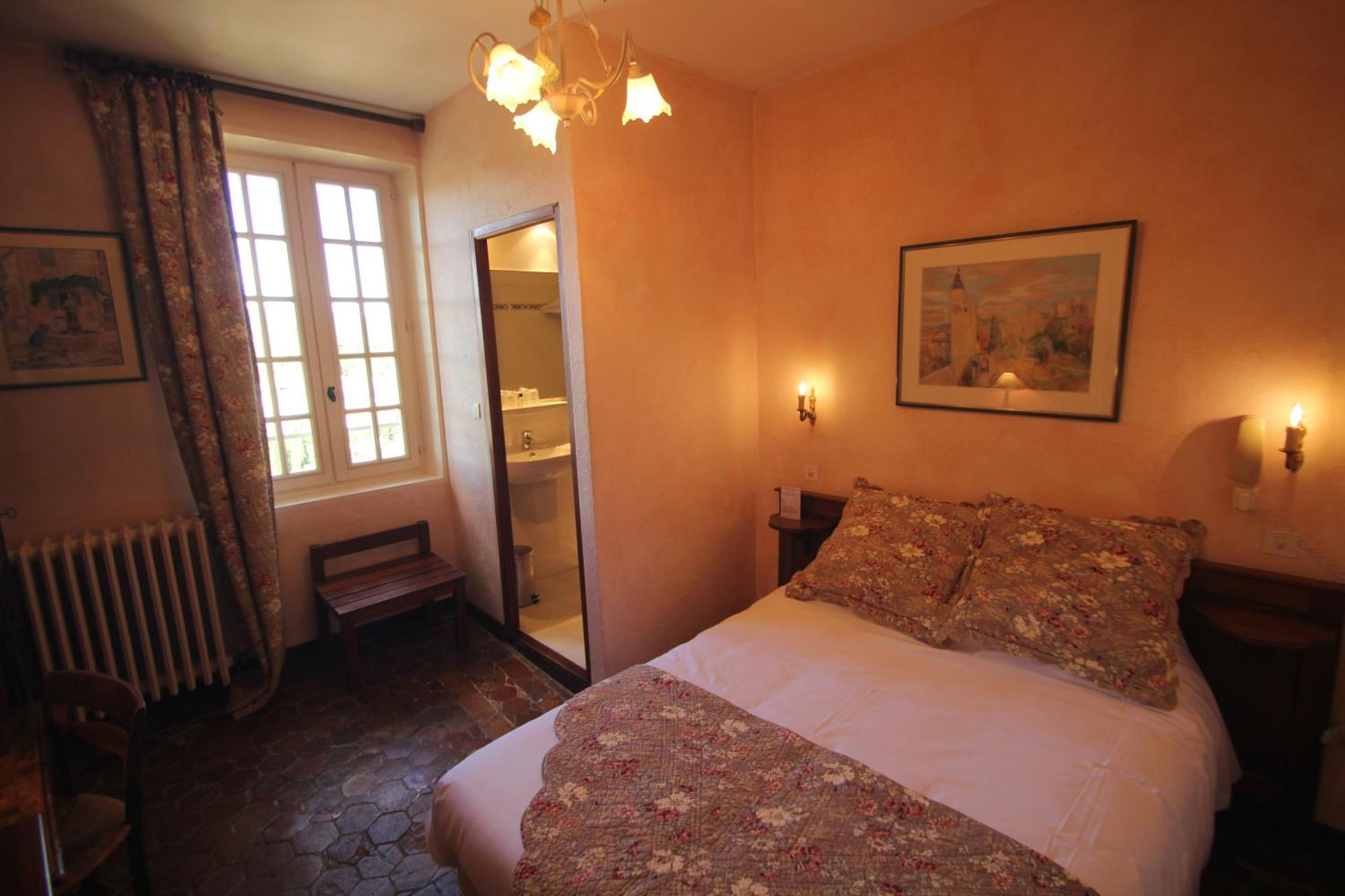 Hostellerie Le Beffroi Vaison-la-Romaine Exterior photo