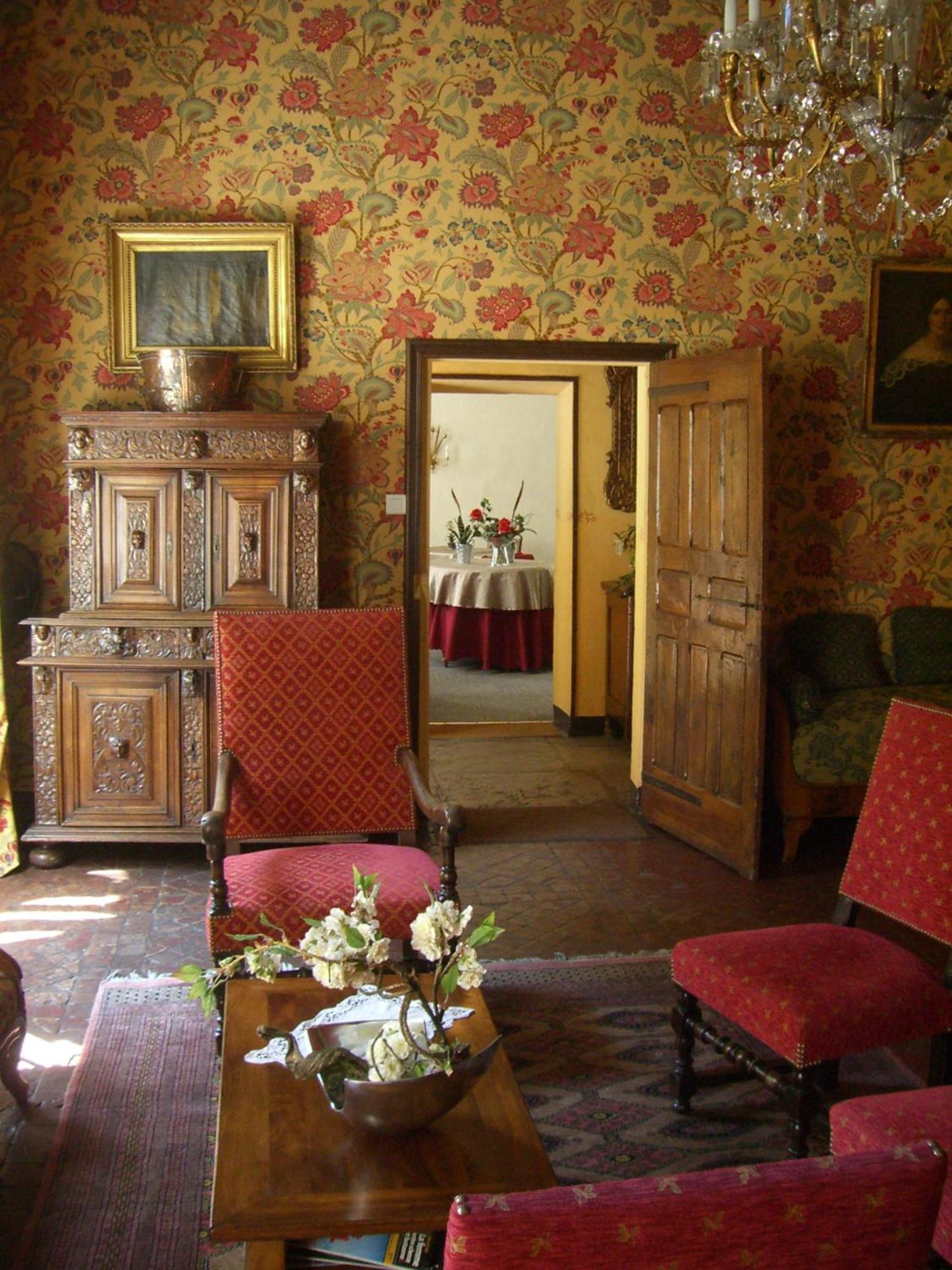 Hostellerie Le Beffroi Vaison-la-Romaine Exterior photo