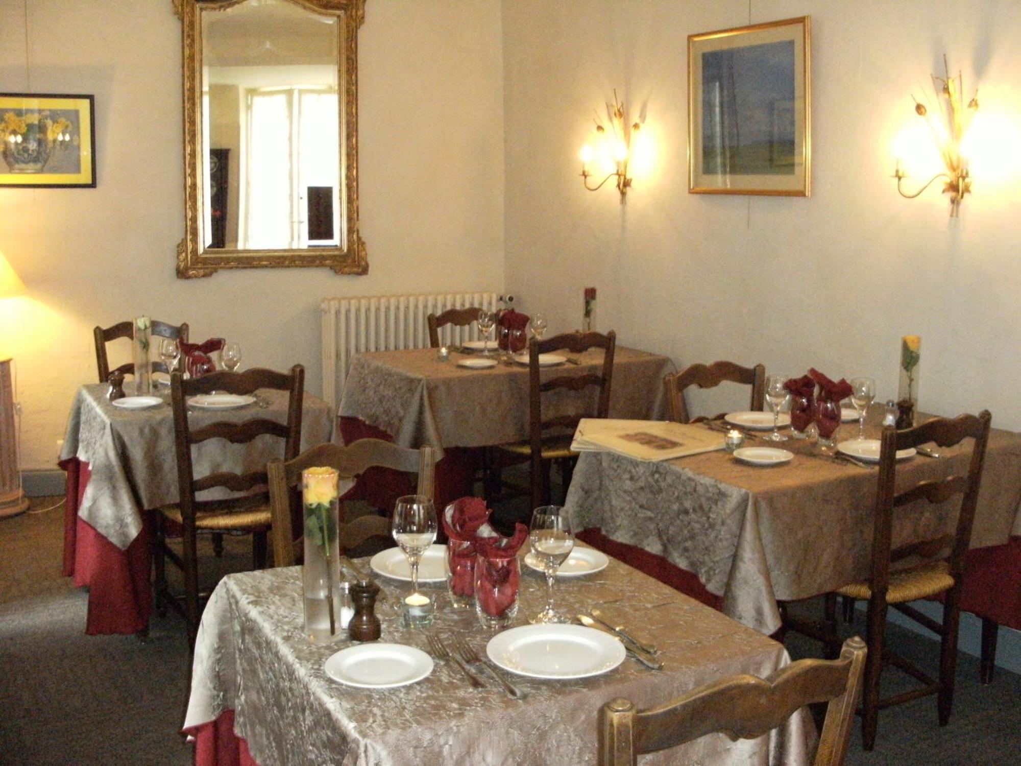 Hostellerie Le Beffroi Vaison-la-Romaine Exterior photo