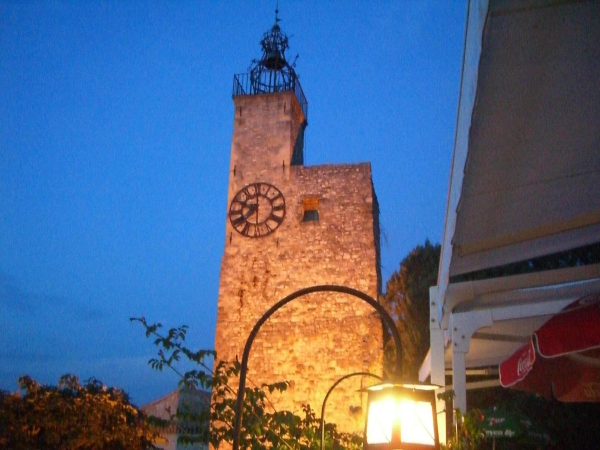 Hostellerie Le Beffroi Vaison-la-Romaine Exterior photo